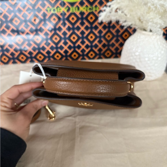 New, tory burch britten micro satchel crossbody top handle brwon - Picture 4 of 11